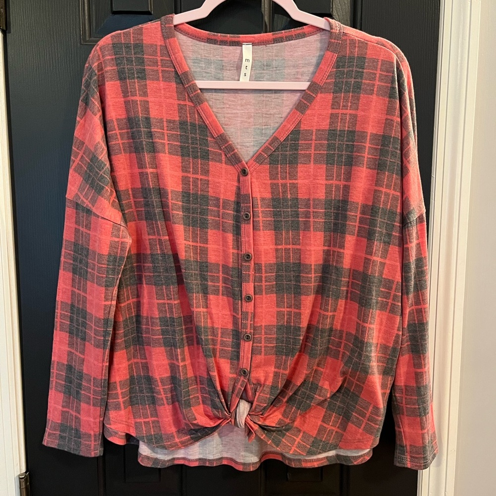 Red and black plaid long sleeve blouse
